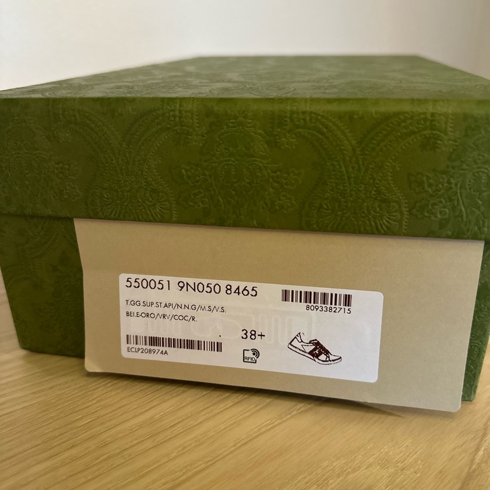 Gucci Women’s Ace Supreme Bees - Picture 9 of 9